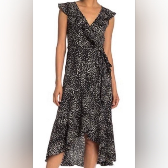 Max Studio Dresses & Skirts - Max Studio wrap Dress-sz S